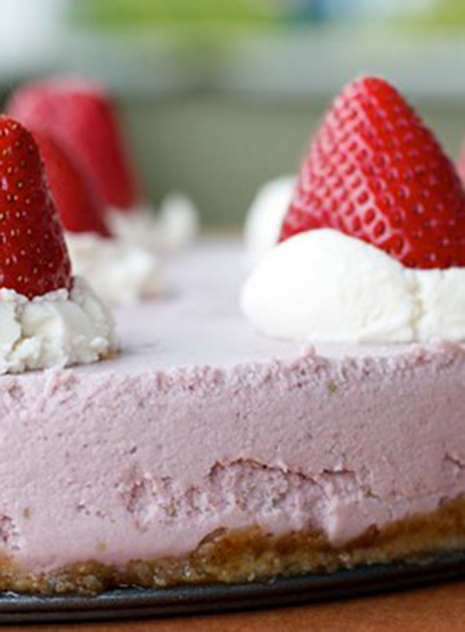 RawStrawberryCheesecake